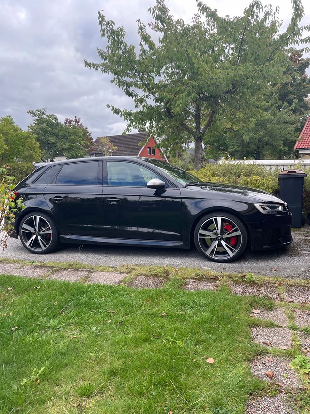 Audi RS3 2019