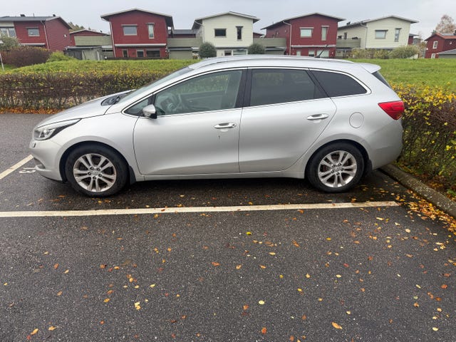 Kia Ceed 2014 – bild 2