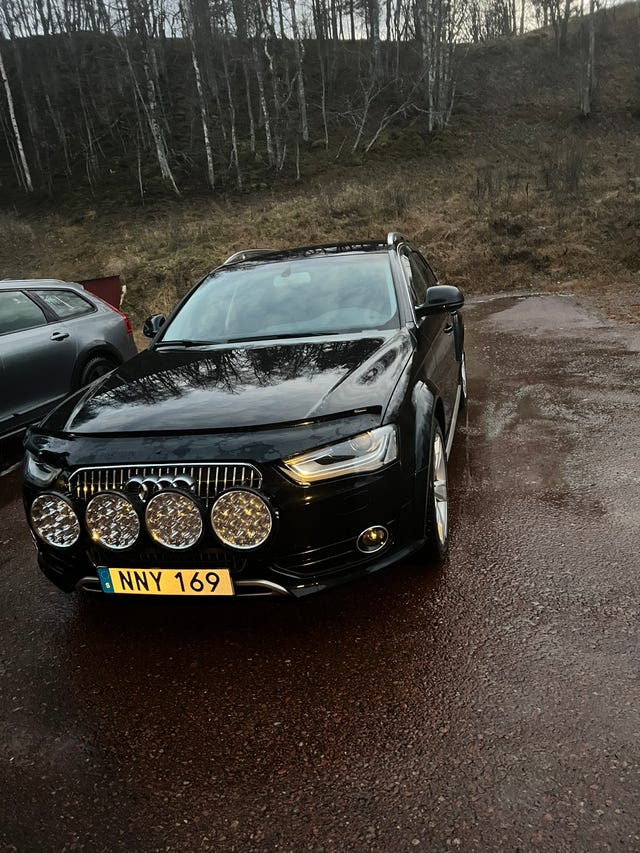 Audi A4 allroad 2013