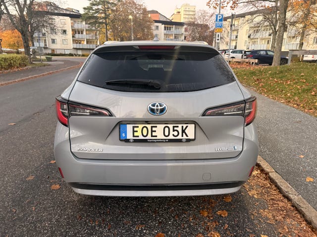 Toyota Corolla 2022 – bild 3