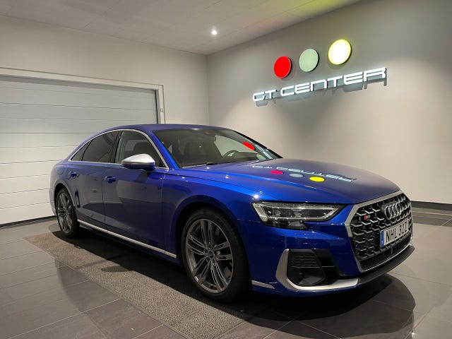 Audi S8 2023