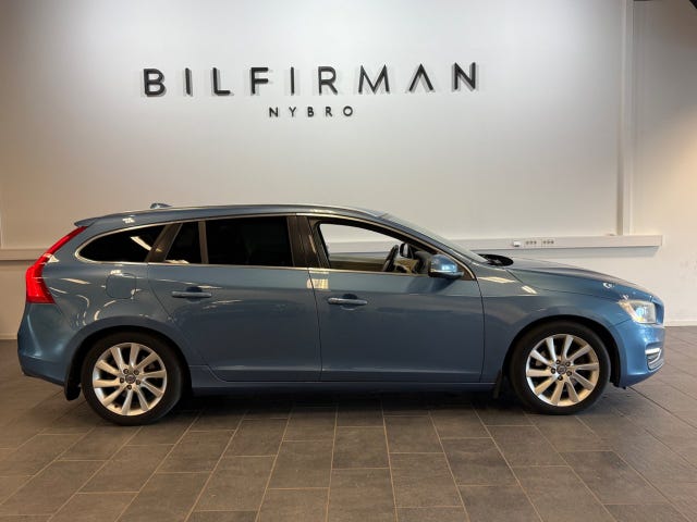 Volvo V60 2015