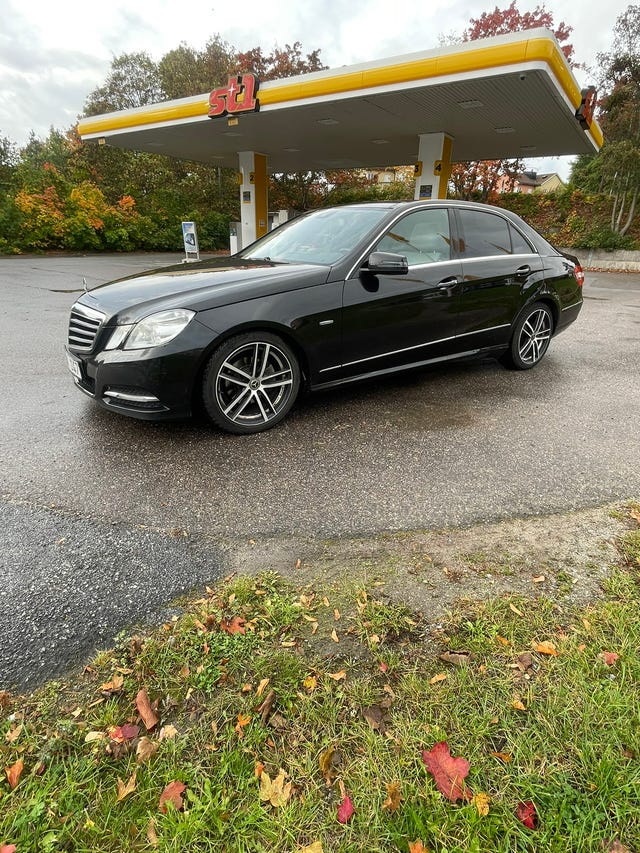 Mercedes-Benz E 220 2012