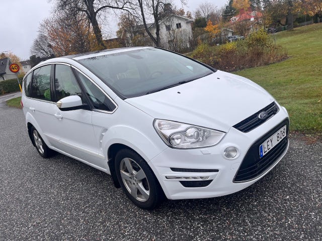 Ford S-MAX 2012