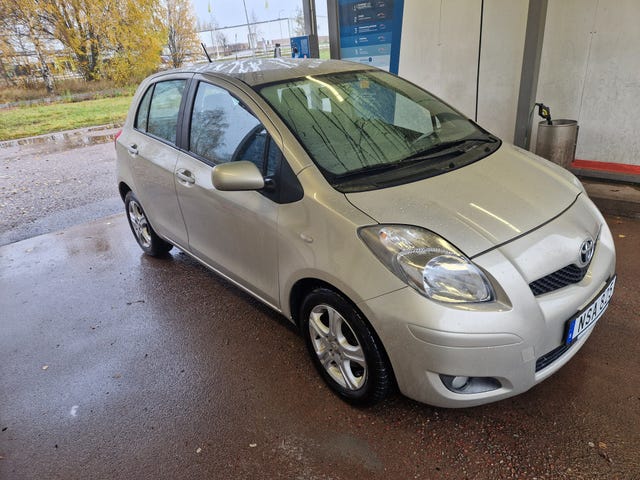 Toyota Yaris 2010