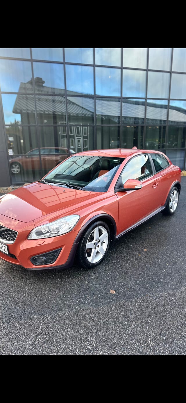 Volvo C30 2011