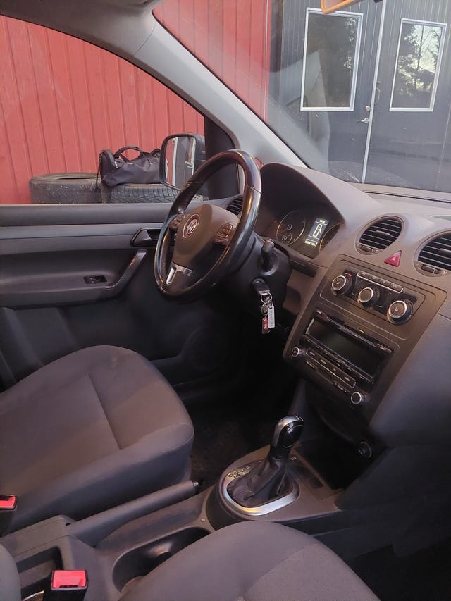 Volkswagen Caddy 2015 – bild 4