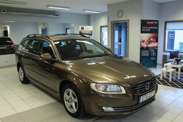 Volvo V70 2015