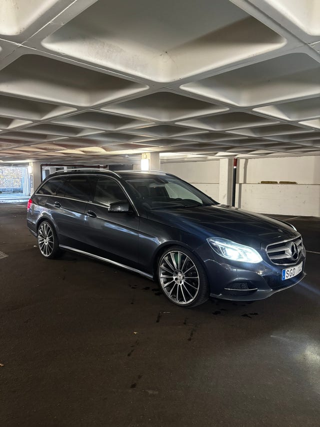 Mercedes-Benz E 220 2014