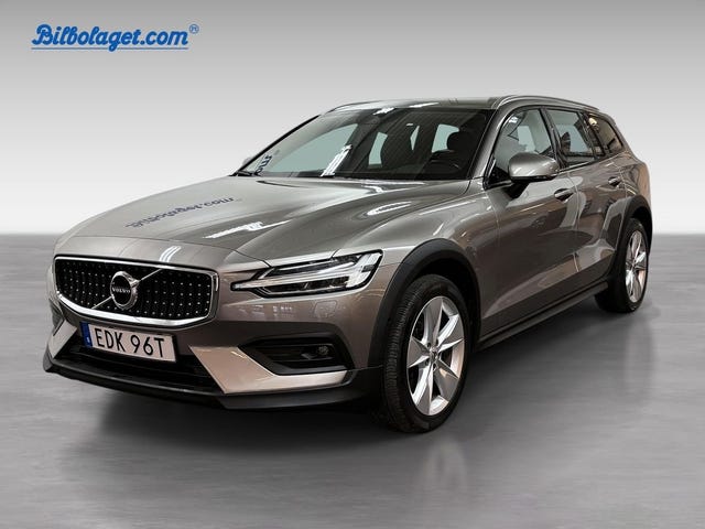 Volvo V60 Cross Country 2021