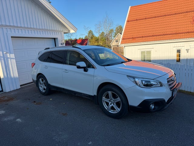 Subaru Outback 2015