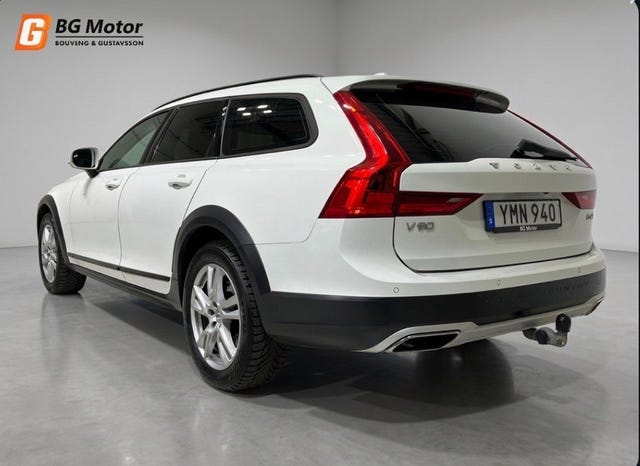 Volvo V90 Cross Country 2018 – bild 4
