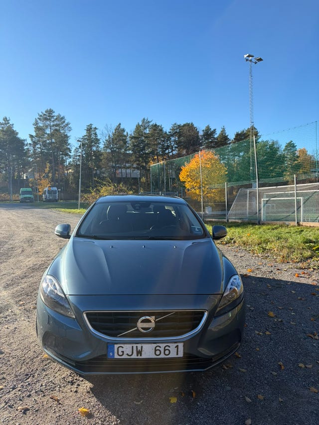 Volvo V40 2013