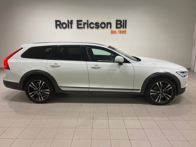 Volvo V90 Cross Country 2019 – bild 3