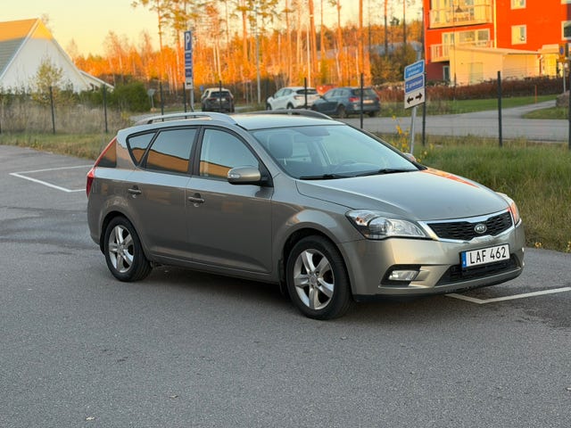 Kia Ceed 2011