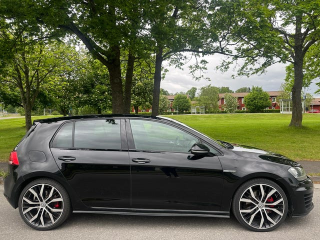 Volkswagen Golf VII 2016
