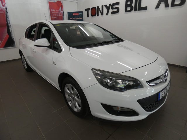 Opel Astra 2015