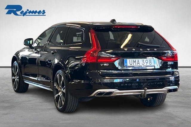 Volvo V90 Cross Country 2018 – bild 2