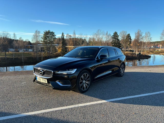 Volvo V60 2021