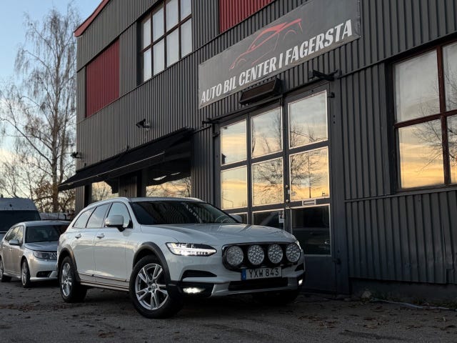 Volvo V60 Cross Country 2018