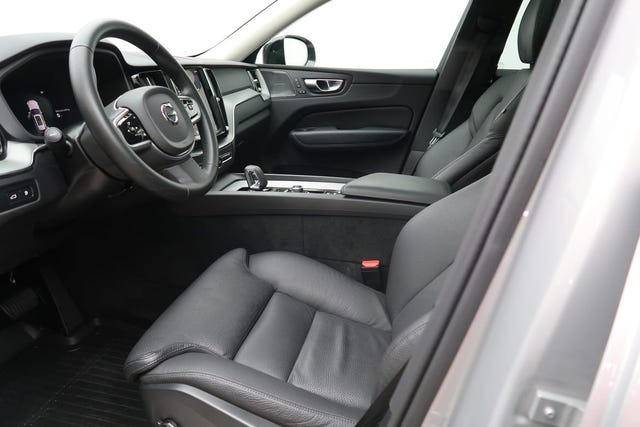 Volvo XC60 2025 – bild 4