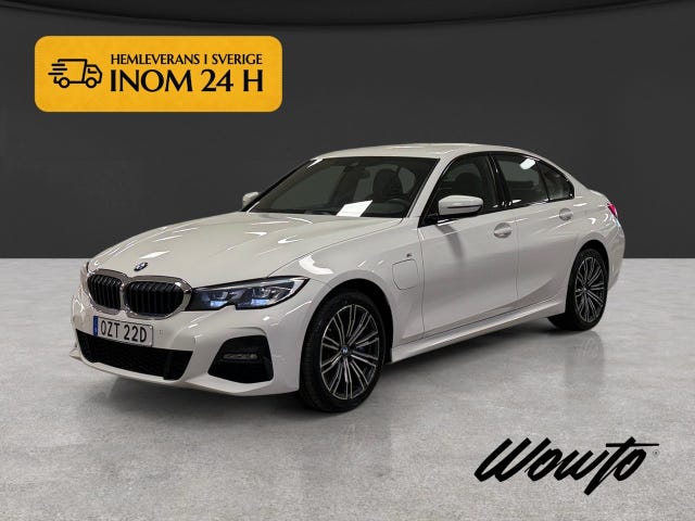 BMW 330e 2021