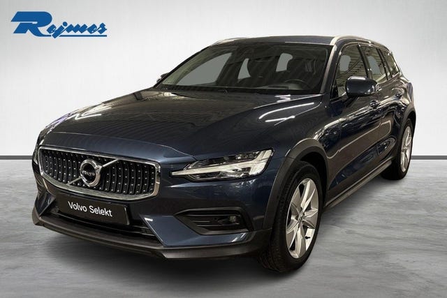 Volvo V60 Cross Country 2021