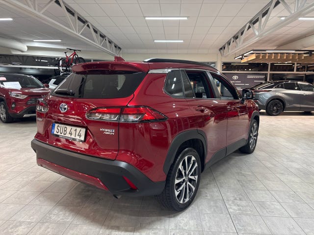 Toyota Corolla Cross 2024 – bild 4