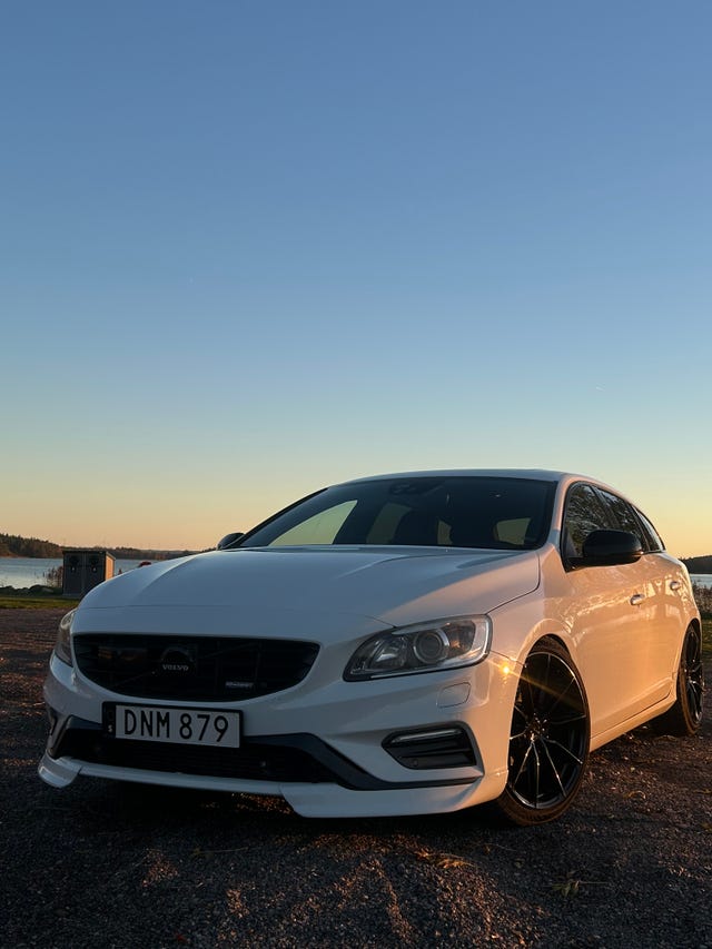 Volvo V60 2015