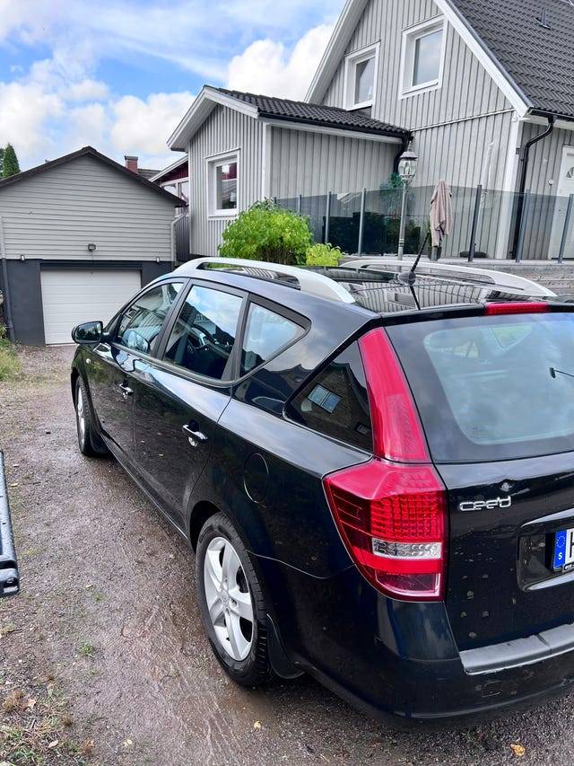 Kia Ceed 2011