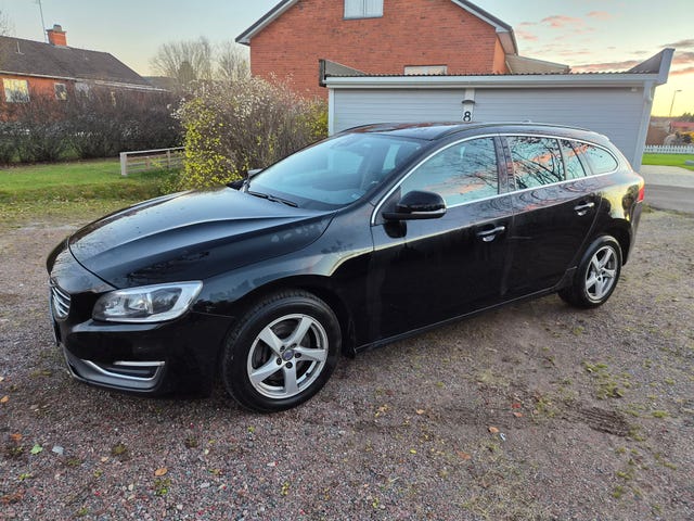 Volvo V60 2016