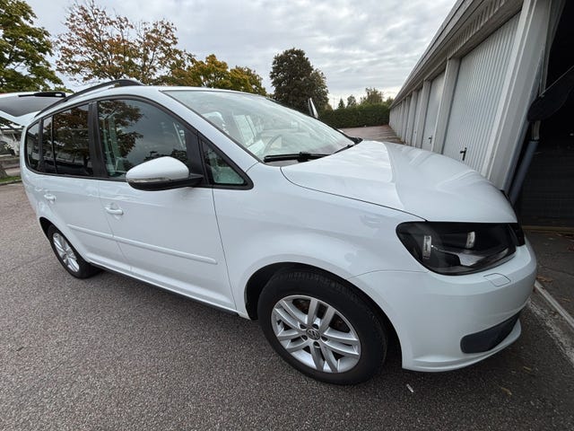 Volkswagen Touran 2015