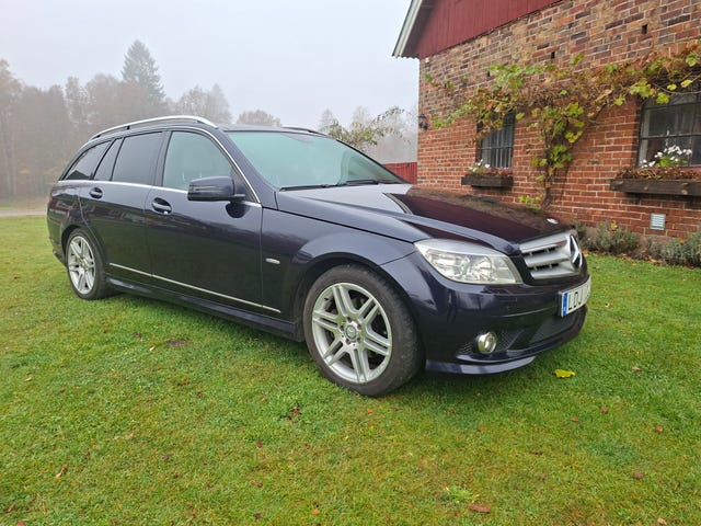 Mercedes-Benz C 180 2011