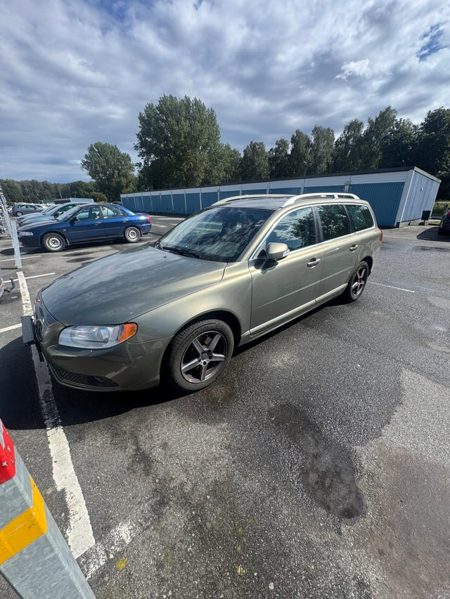 Volvo V70 2011