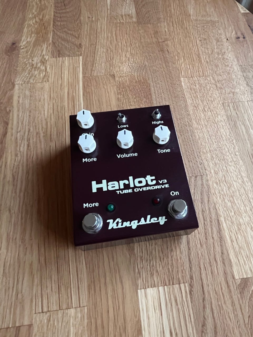 Kingsley Harlot V3 Tube Overdrive | Blocket