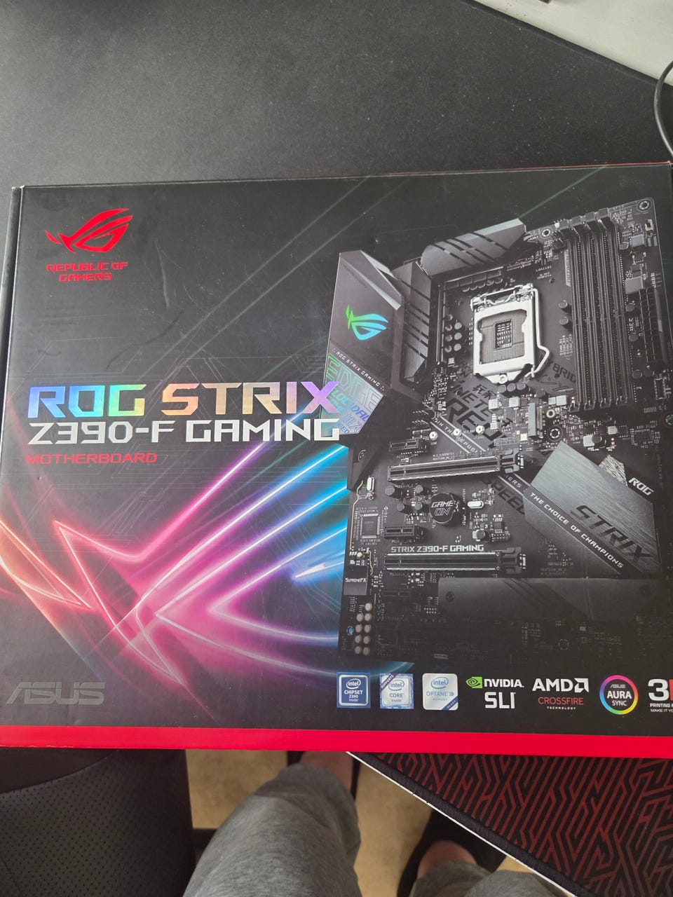 Asus ROG Strix Z390-F moderkort + Intel Core i5-9600K +16Gb DDR4