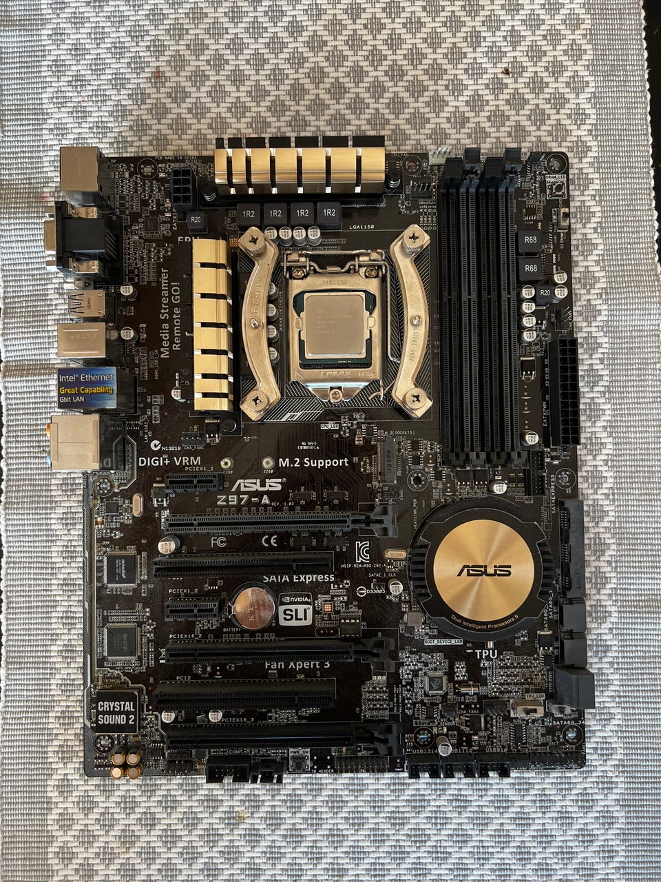 Asus Z97-A i7 4790K moderkort processor paket Socket 1150 LGA1150