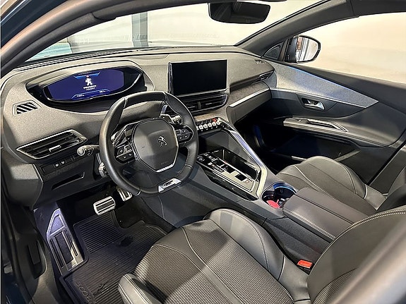 Peugeot 3008 6 of 16