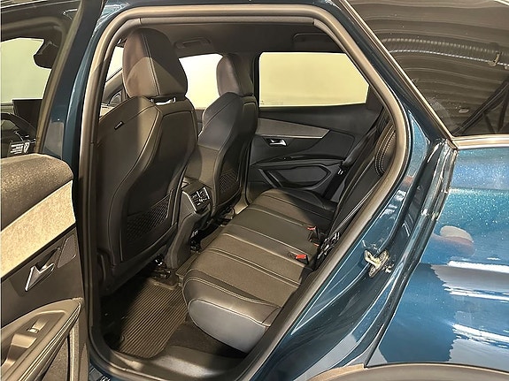 Peugeot 3008 14 of 16