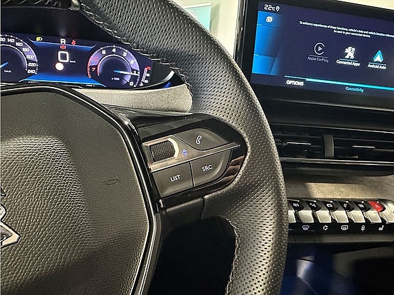 Peugeot 3008 8 of 16