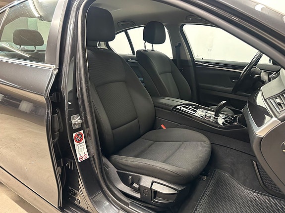 BMW 520 17 of 22