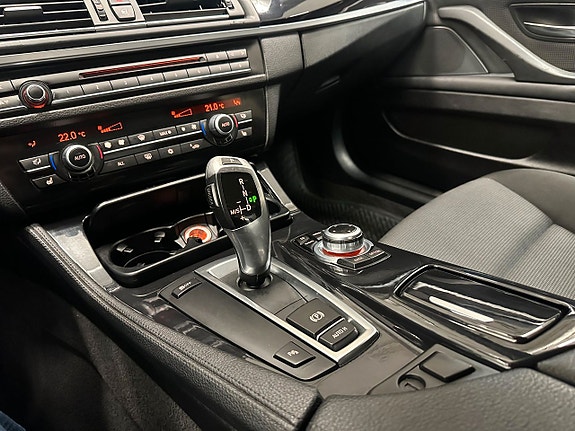 BMW 520 16 of 22