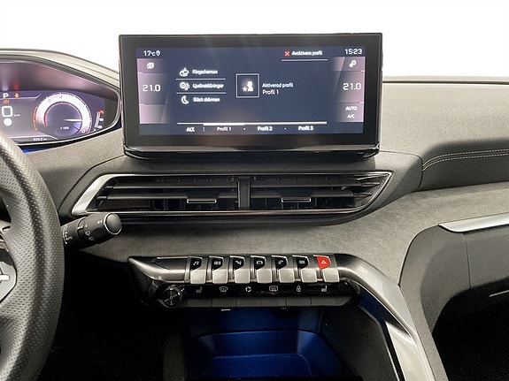 Peugeot 5008 10 of 16