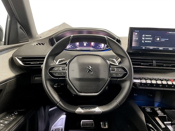 Peugeot 5008 8 of 16