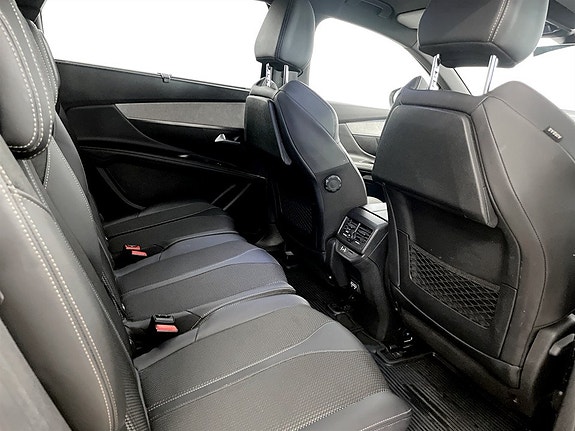 Peugeot 5008 13 of 16