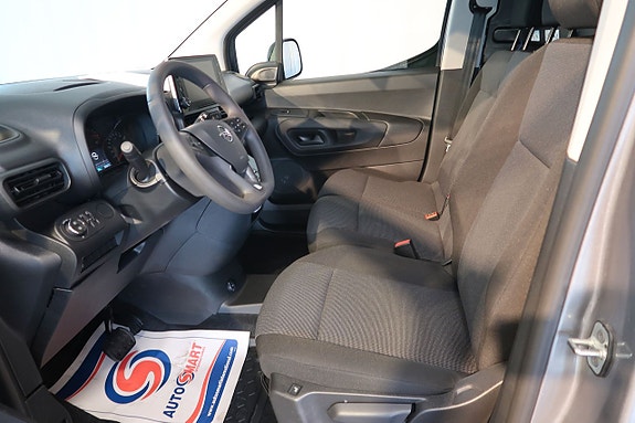 Opel e-COMBO 8 of 15