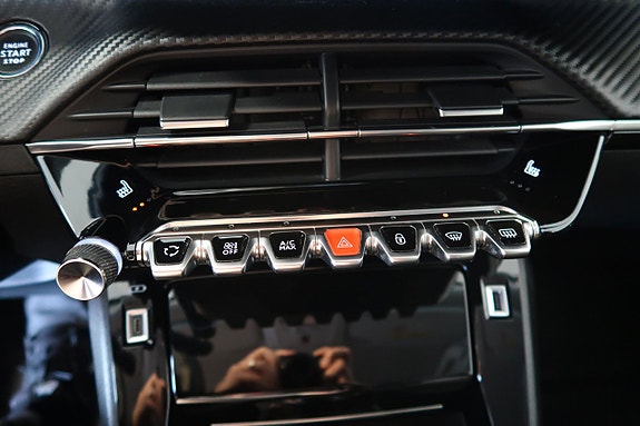 Peugeot 2008 8 of 10