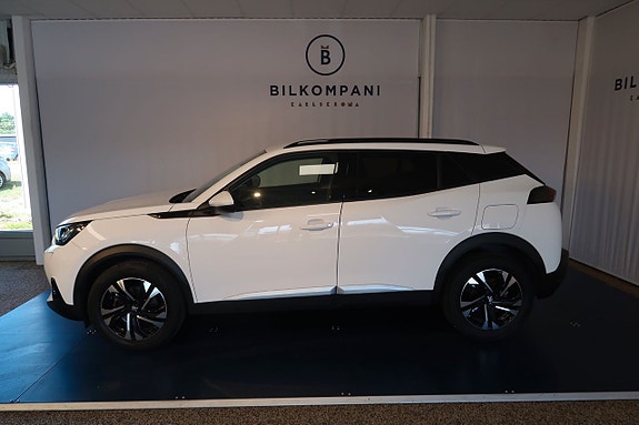 Peugeot 2008 3 of 5