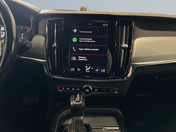 Volvo S90 10 of 22