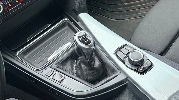 BMW 318 15 of 29